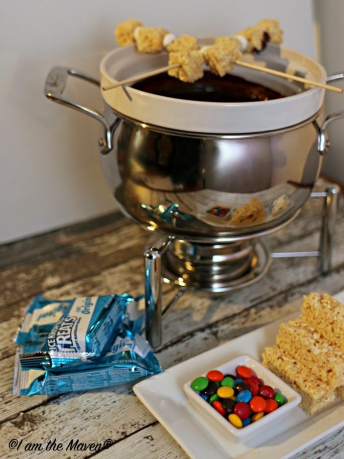 Yum! Mexican Hot Chocolate Fondue and Rice Krispies Treats! #KreateMyHappy #ad
