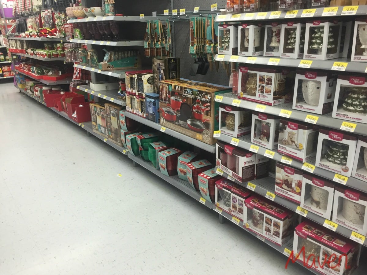 Look for Rubbermaid TakeAlongs in the holiday section at Walmart #SharetheHoliday AD
